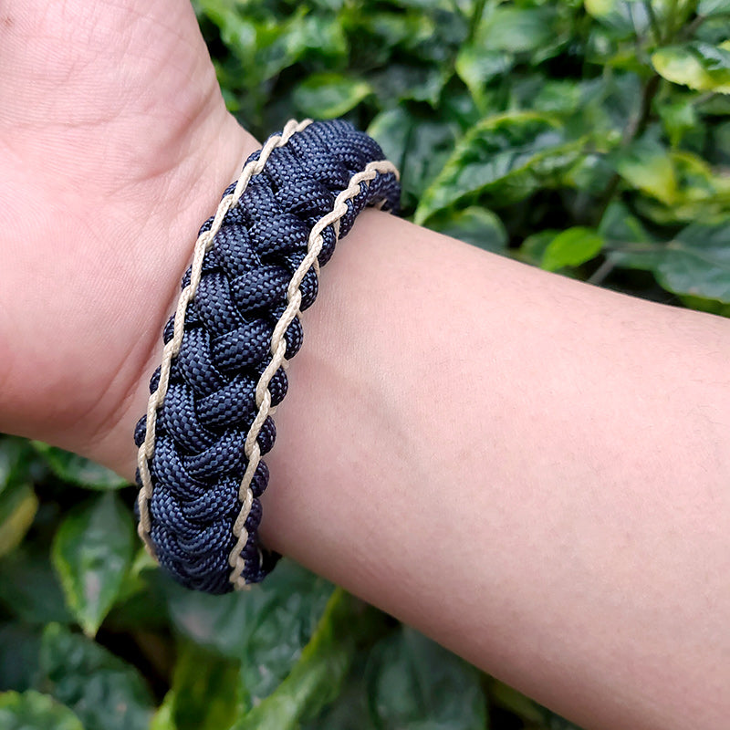 The Dragon II Paracord Bracelet