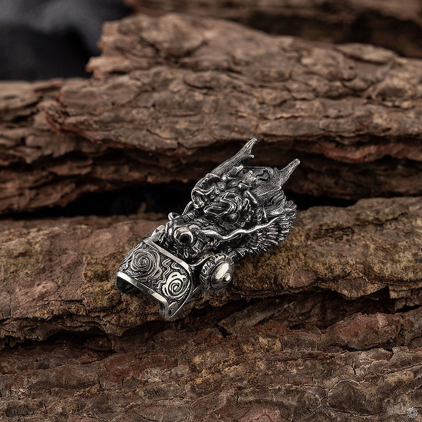 The Dragon Paracord Bracelet